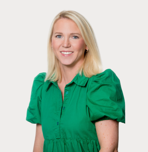 Ellie Gray headshot